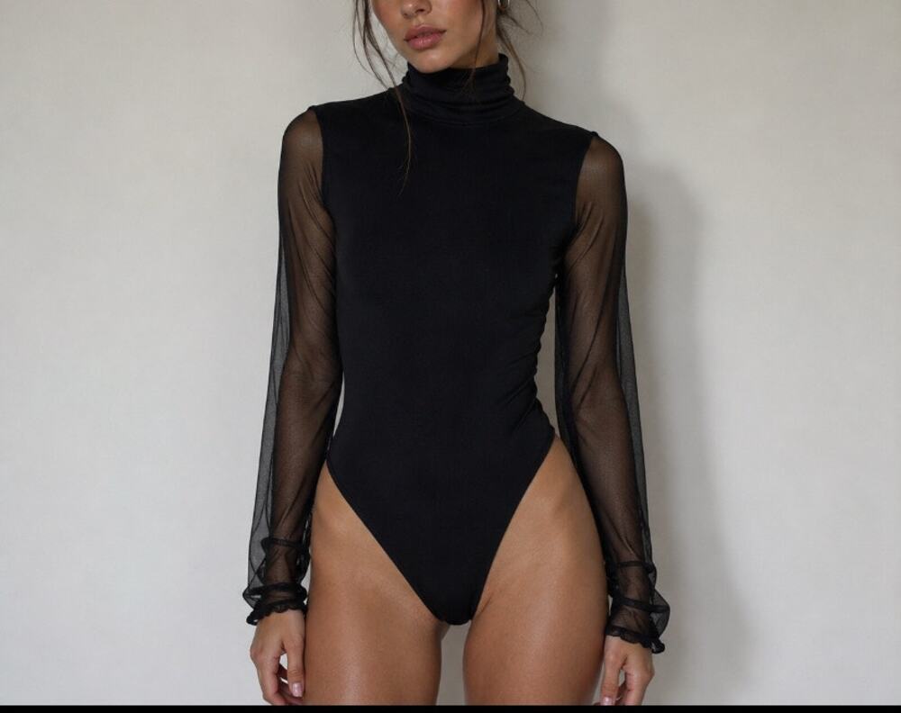 Womens Vera Wang Mock Neck Mesh Long Sleeve Bodysuit Black Size S EUC!